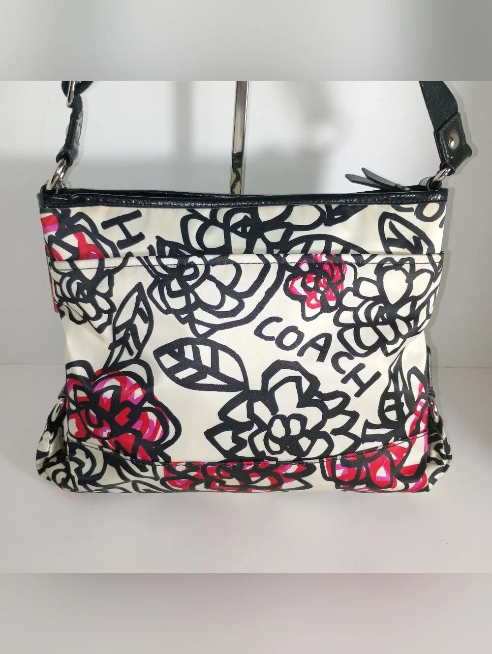 COACH DAISY FLORAL GRAFFITI CROSS BODY PURSE W MATCHING WALLET - Picture 10 of 17